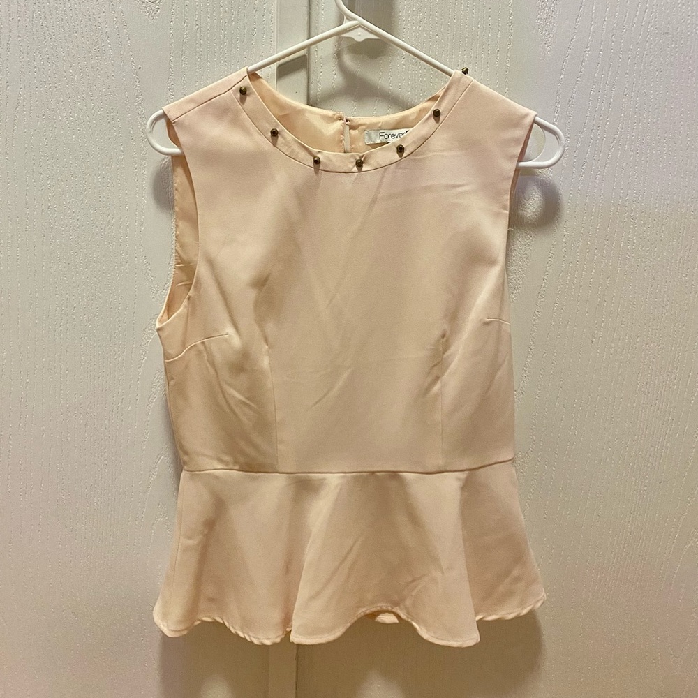 Size S Forever 21 top!
